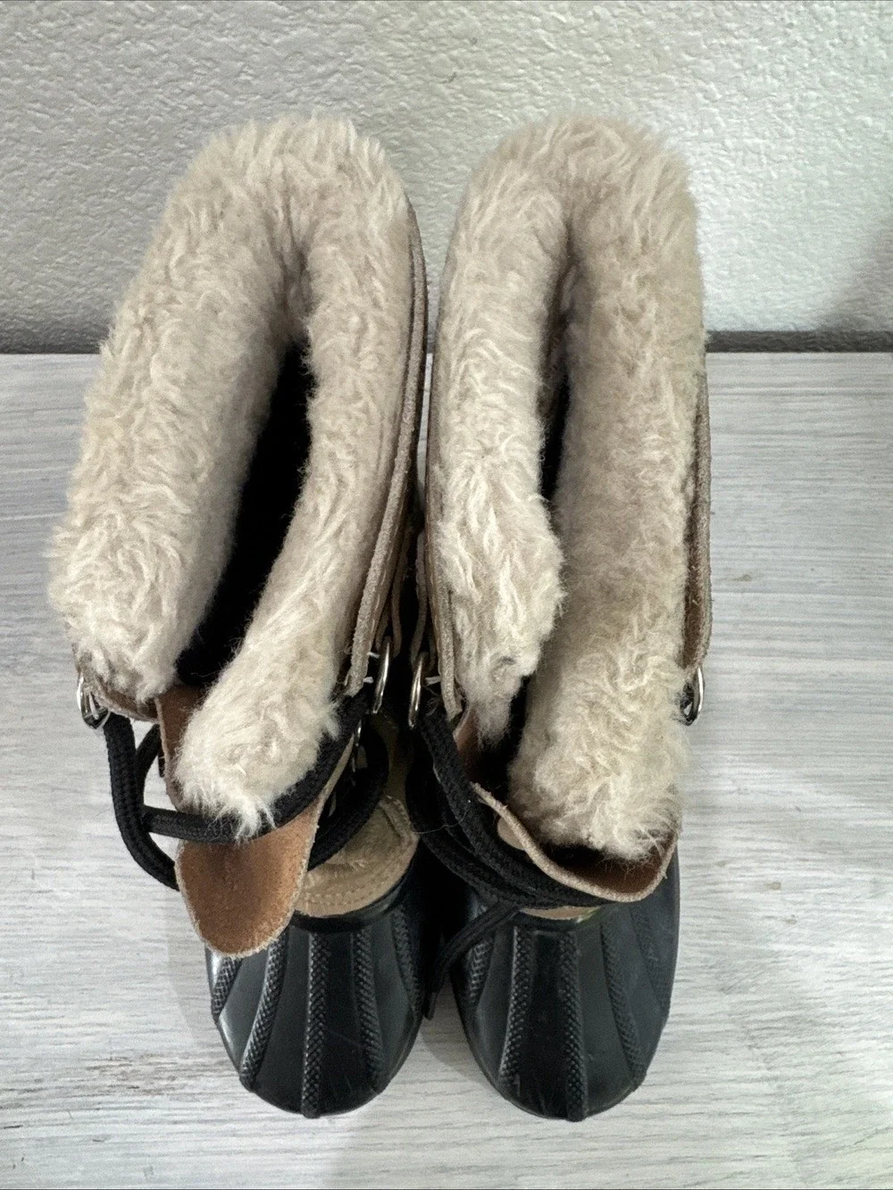 Sorel Caribou Ram Snow Winter Duck Boots Shoes Wool Leather Waterproof Women’s 5